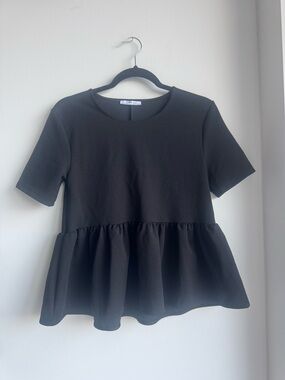 Deal! Zara Peplum Short Sleeve Top
